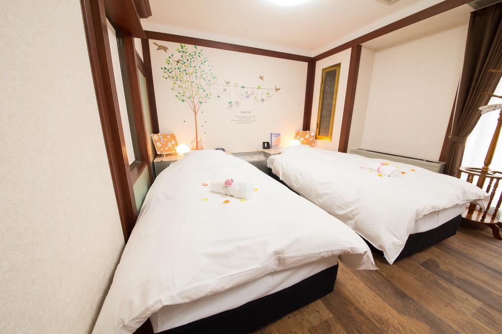Hotel Candy Hall (Adults Only) أوساكا المظهر الخارجي الصورة