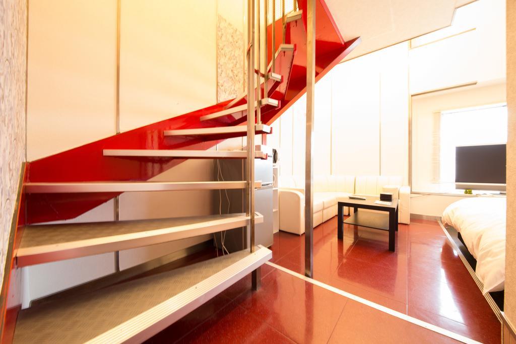 Hotel Candy Hall (Adults Only) أوساكا المظهر الخارجي الصورة