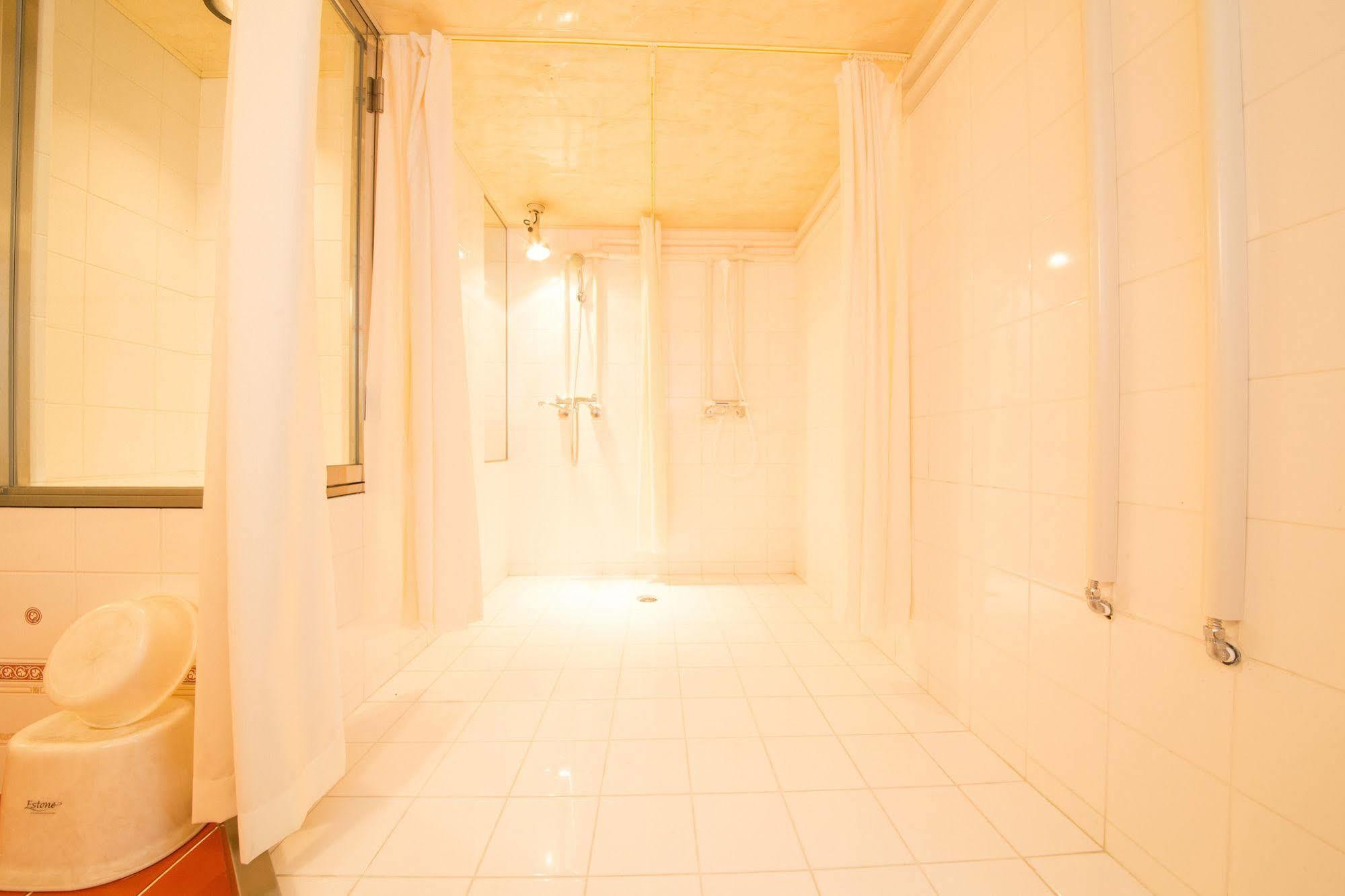 Hotel Candy Hall (Adults Only) أوساكا المظهر الخارجي الصورة