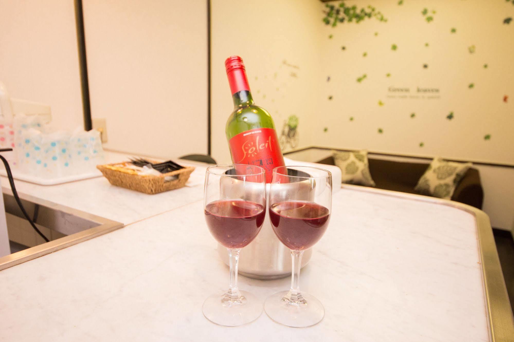 Hotel Candy Hall (Adults Only) أوساكا المظهر الخارجي الصورة