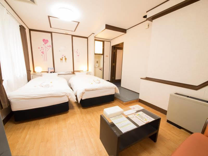Hotel Candy Hall (Adults Only) أوساكا المظهر الخارجي الصورة